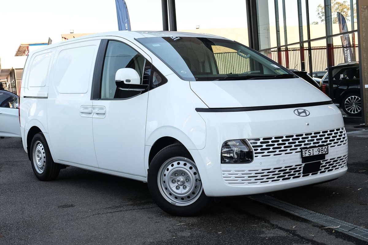 2025 Hyundai STARIA LOAD US4.V3