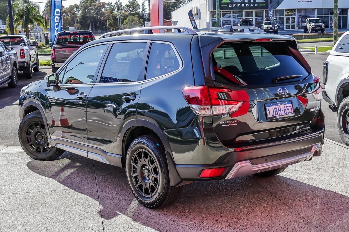 2023 Subaru Forester 2.5i-S 50 Years Edition S5