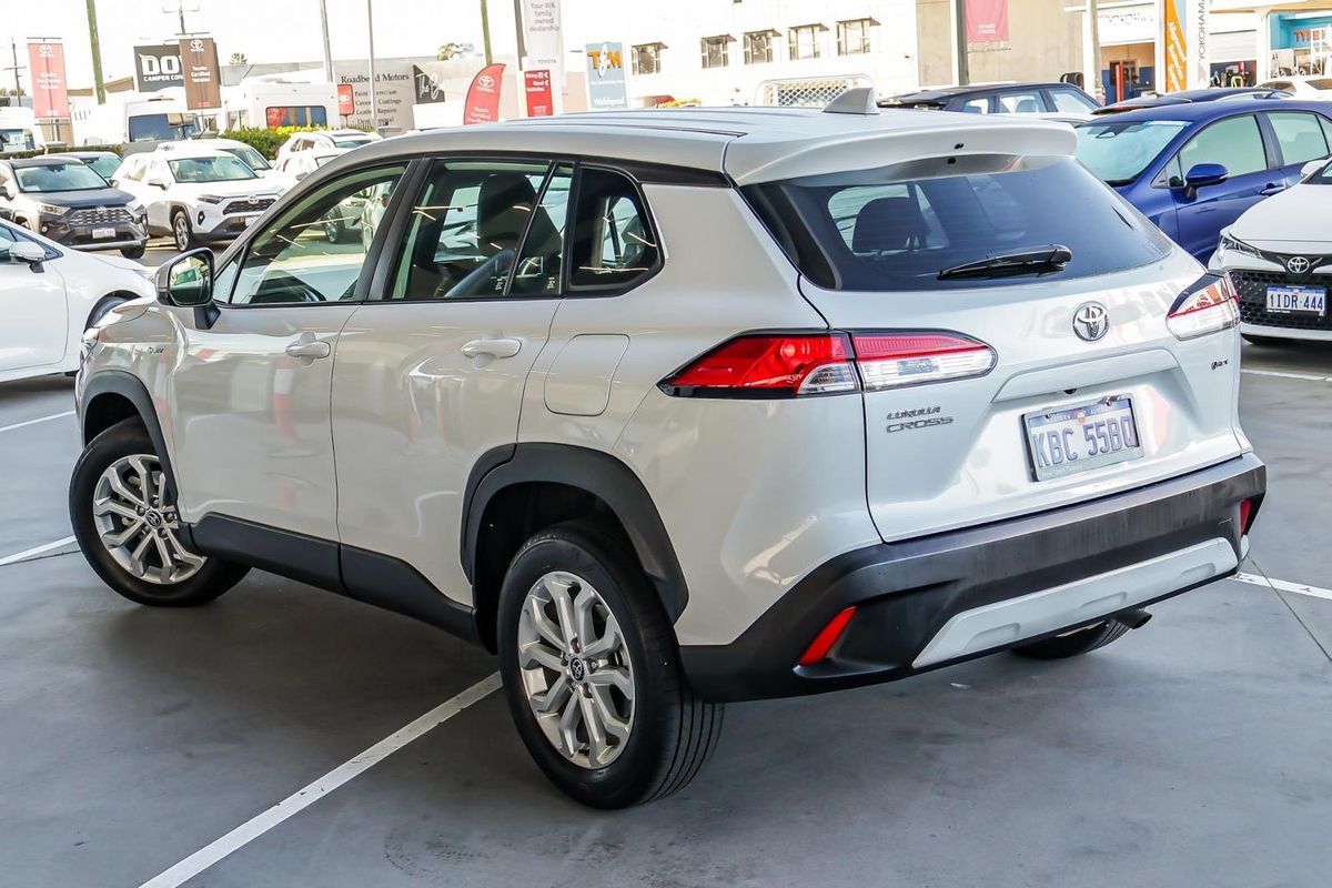 2024 Toyota Corolla Cross GX