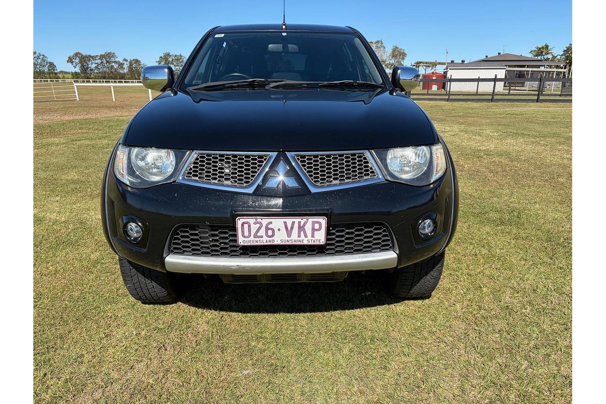 2015 Mitsubishi Triton GLX-R MN 4X4