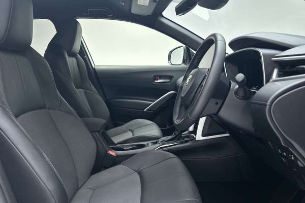 2023 Toyota Corolla Cross GXL MXGA10R thumb-12