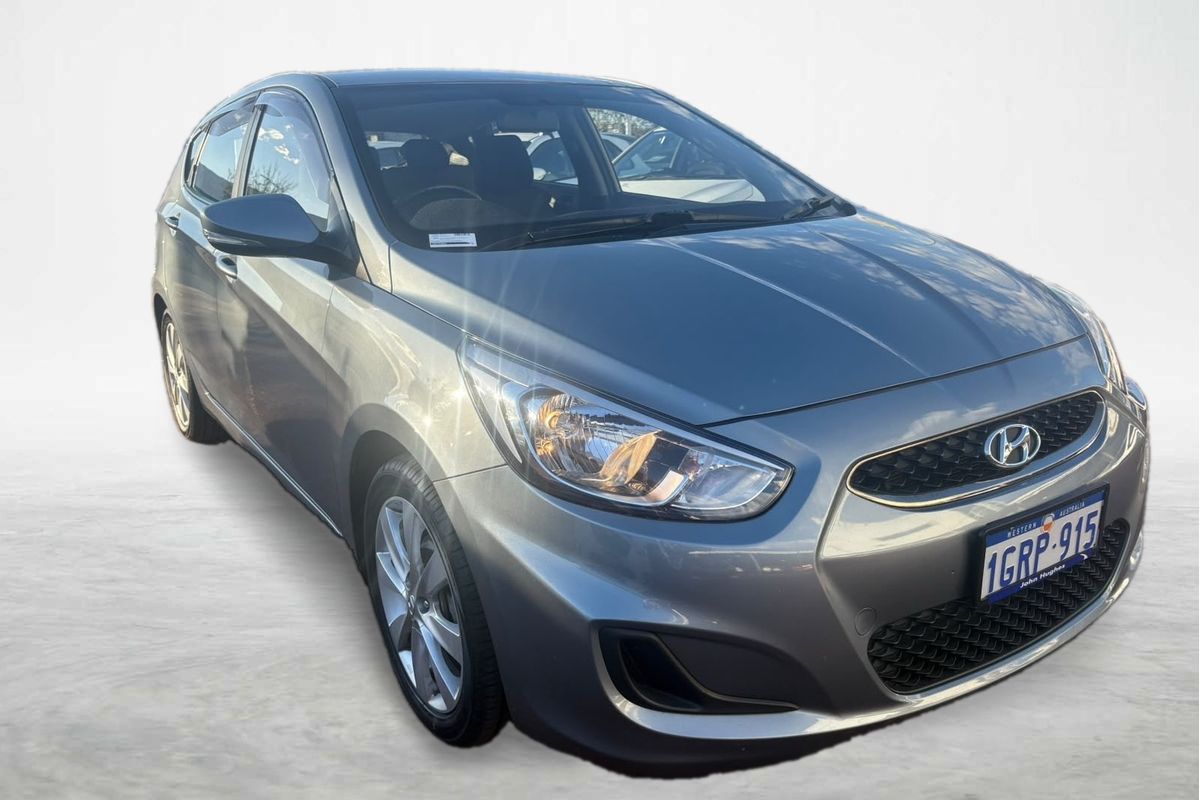 2018 Hyundai Accent Sport RB6