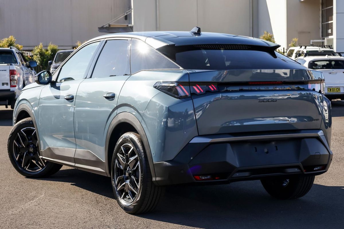 2025 Peugeot 3008 Allure Hybrid P64