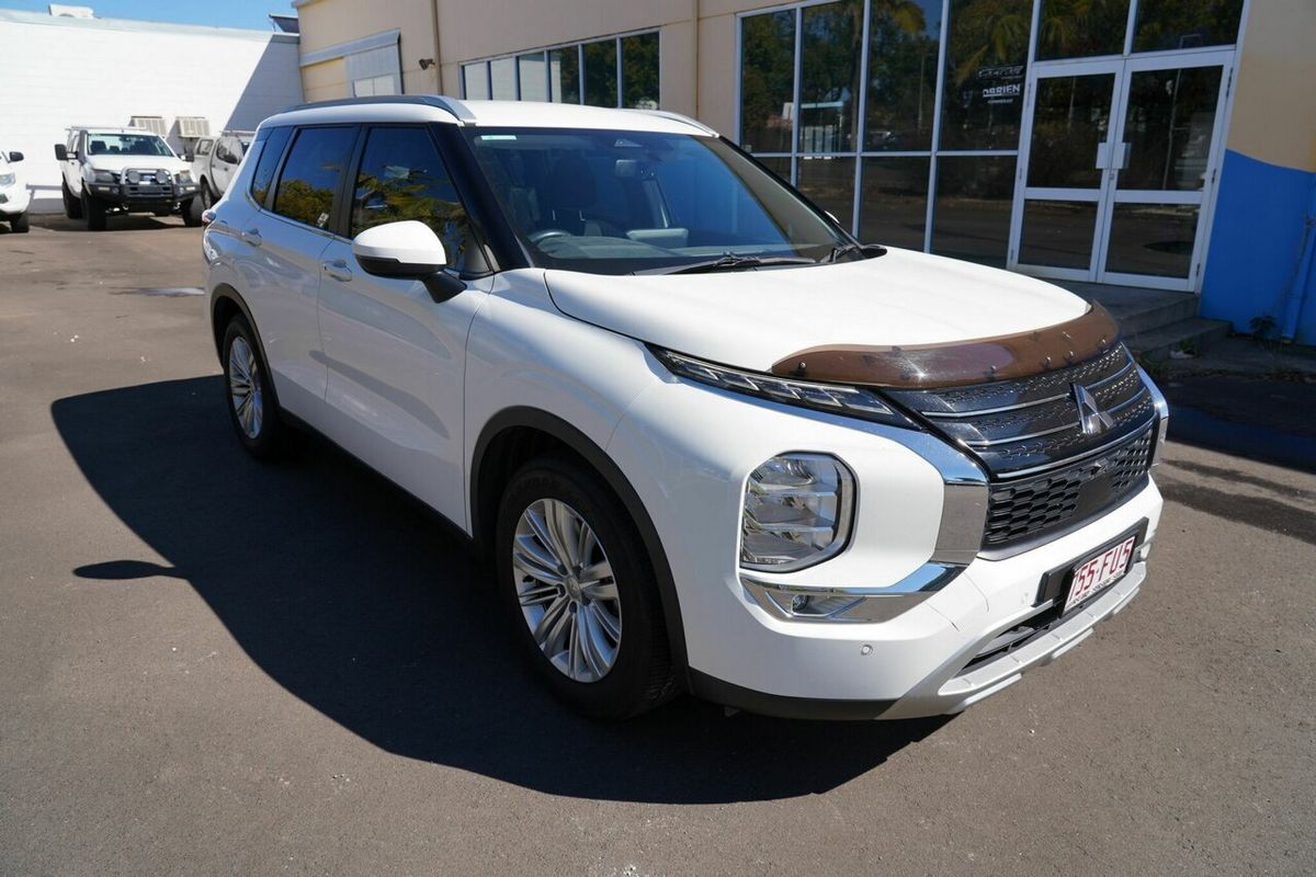 2022 Mitsubishi Outlander LS ZM
