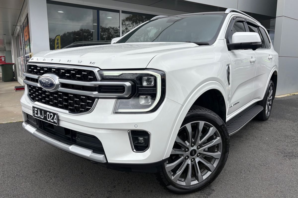2025 Ford Everest Platinum 3.0L
