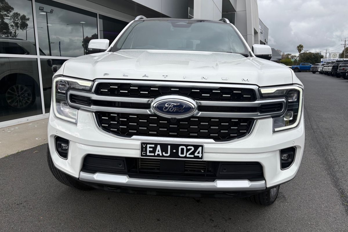 2025 Ford Everest Platinum 3.0L