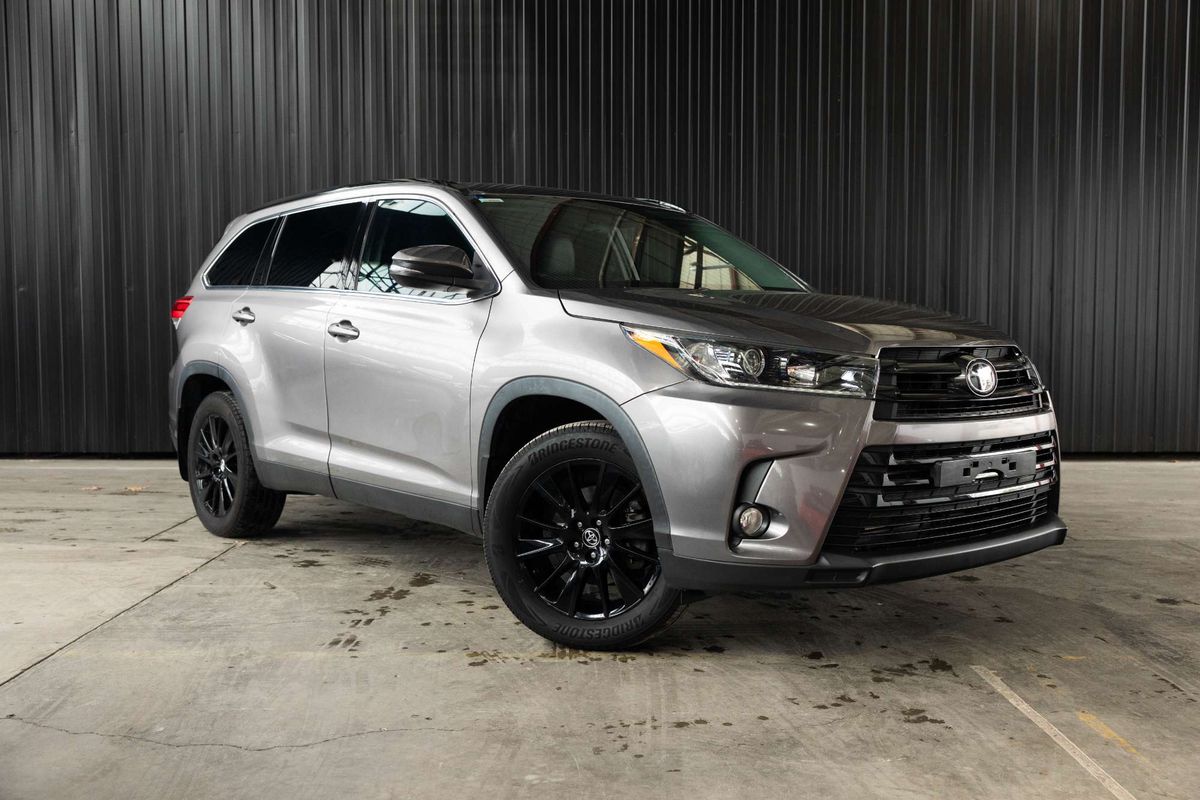 2019 Toyota Kluger Black Edition GSU55R
