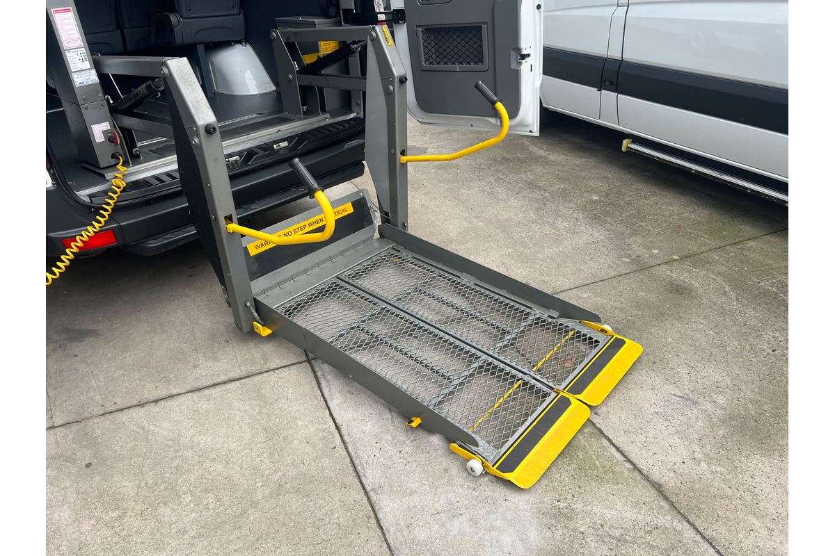 2015 Mercedes-Benz Sprinter 316CDI NCV3 LWB High Roof image 19