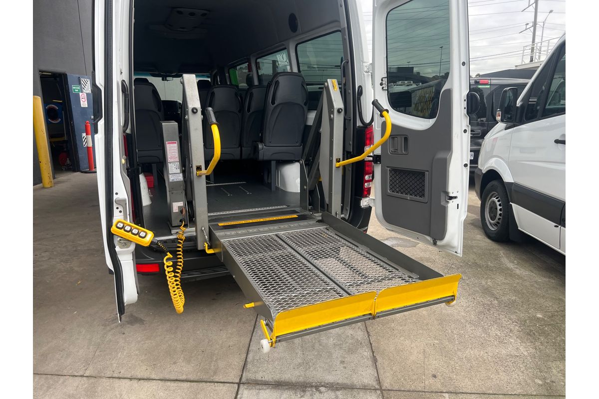 2015 Mercedes-Benz Sprinter 316CDI NCV3 LWB High Roof image 21