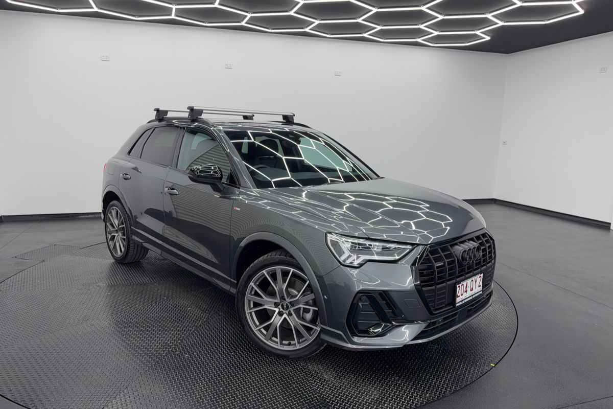 2022 Audi Q3 40 TFSI S line F3
