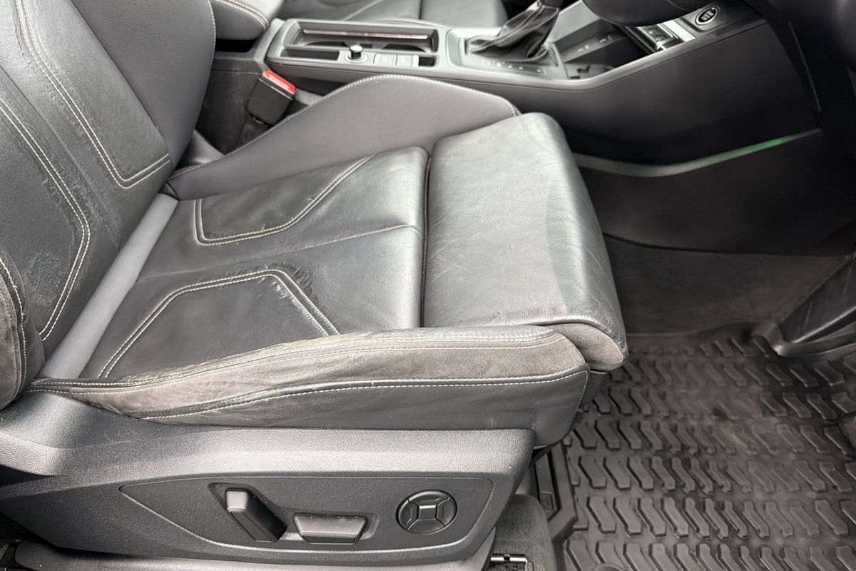 2022 Audi Q3 40 TFSI S line F3