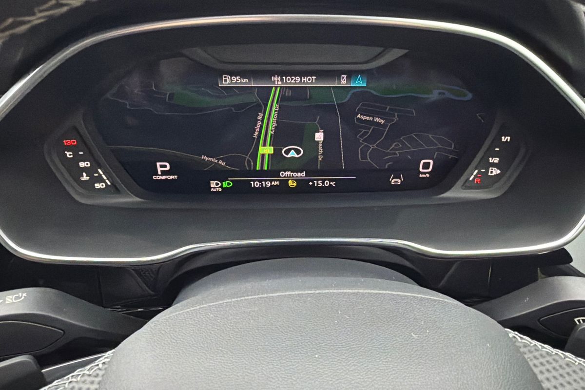 2022 Audi Q3 40 TFSI S line F3
