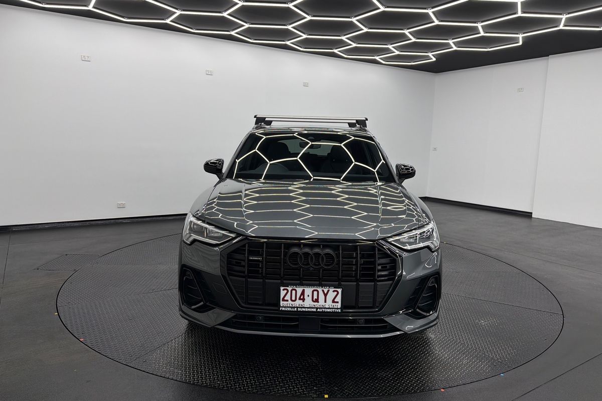 2022 Audi Q3 40 TFSI S line F3