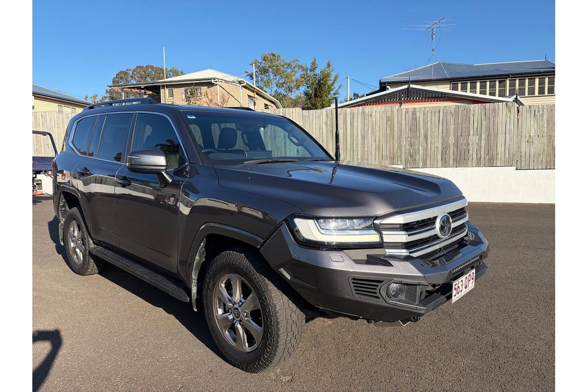 2022 Toyota Landcruiser VX FJA300R