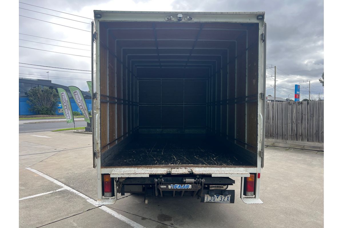 2017 Hino 300 Series 616 MWB image 16