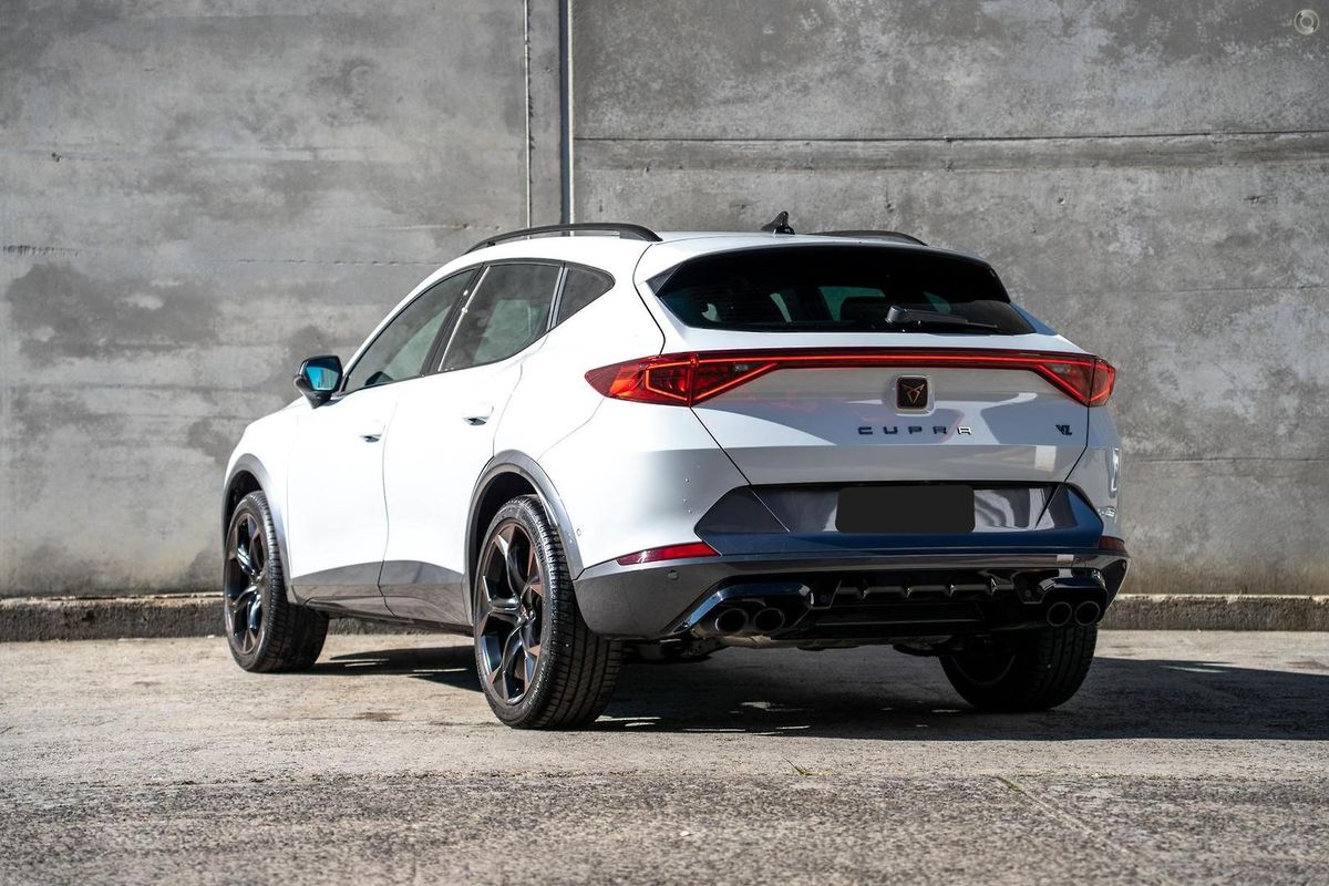 2024 CUPRA Formentor VZx KM