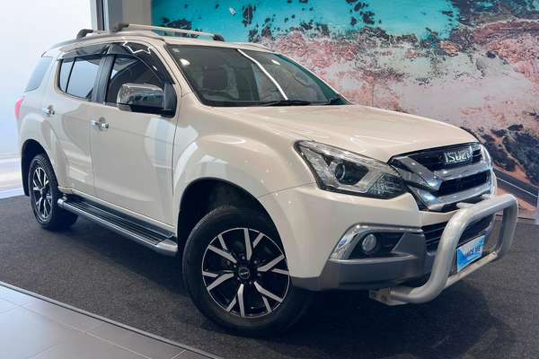 2021 Isuzu MU-X LS-T