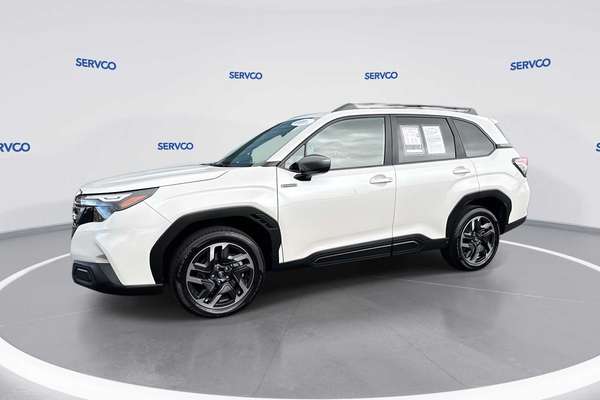 2025 Subaru Forester Premium Hybrid