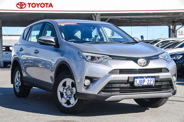 2018 Toyota RAV4 GX ASA44R