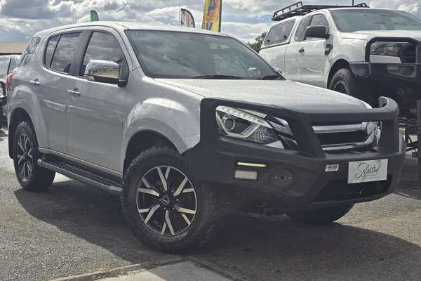 2021 Isuzu MU-X LS-U