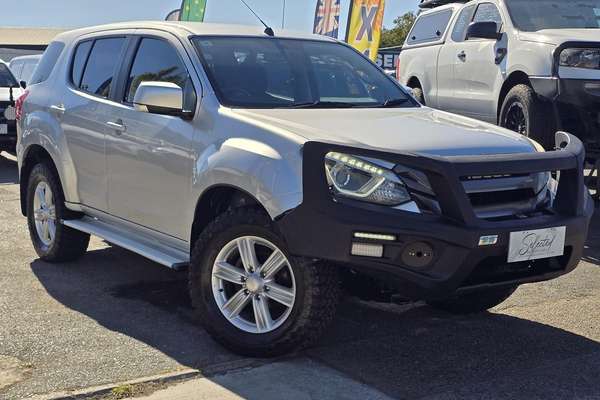 2018 Isuzu MU-X LS-M