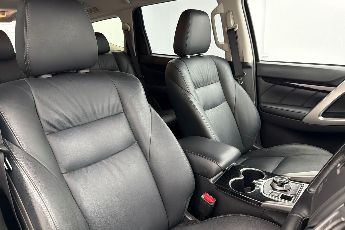 2017 Mitsubishi Pajero Sport Exceed QE