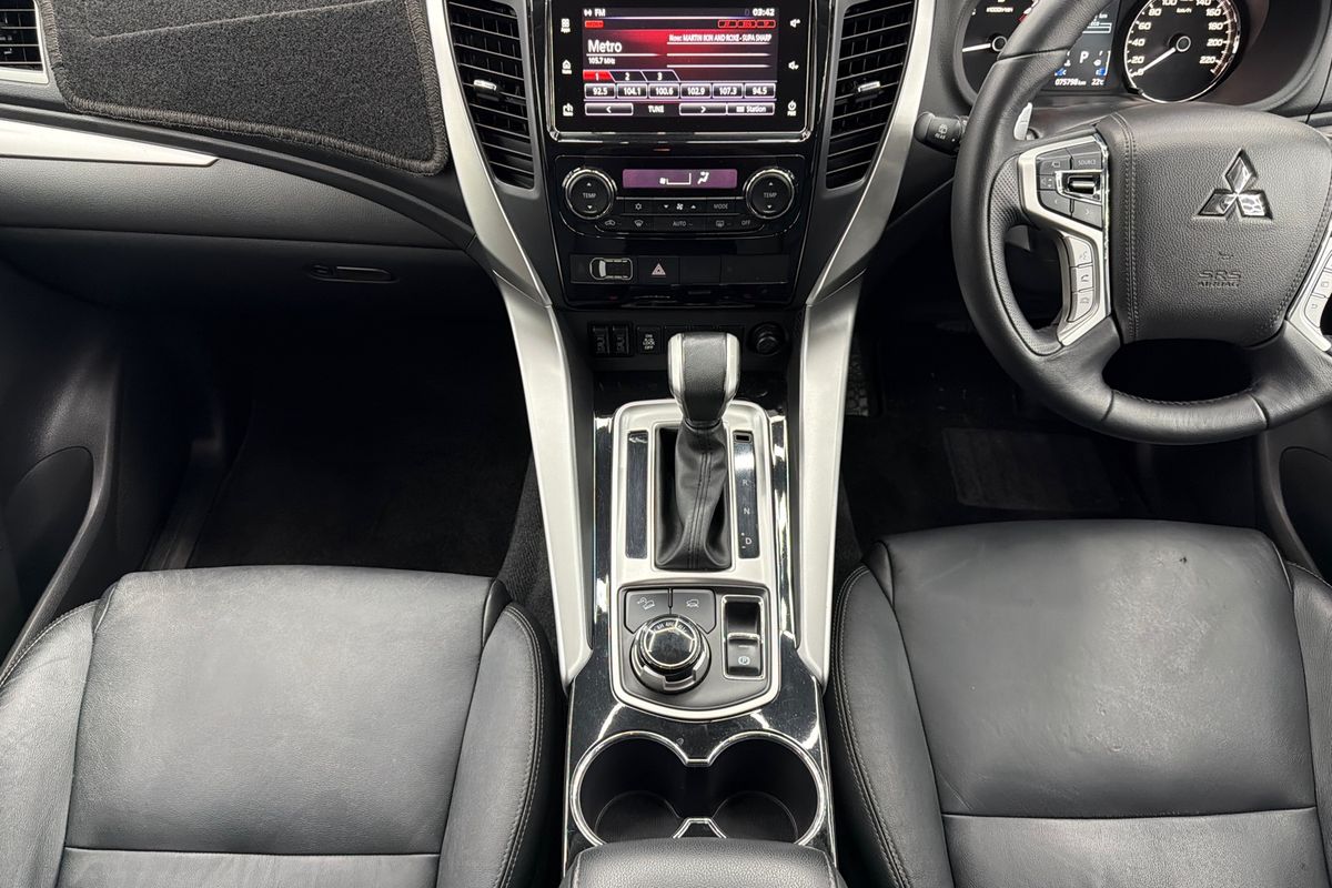 2017 Mitsubishi Pajero Sport Exceed QE