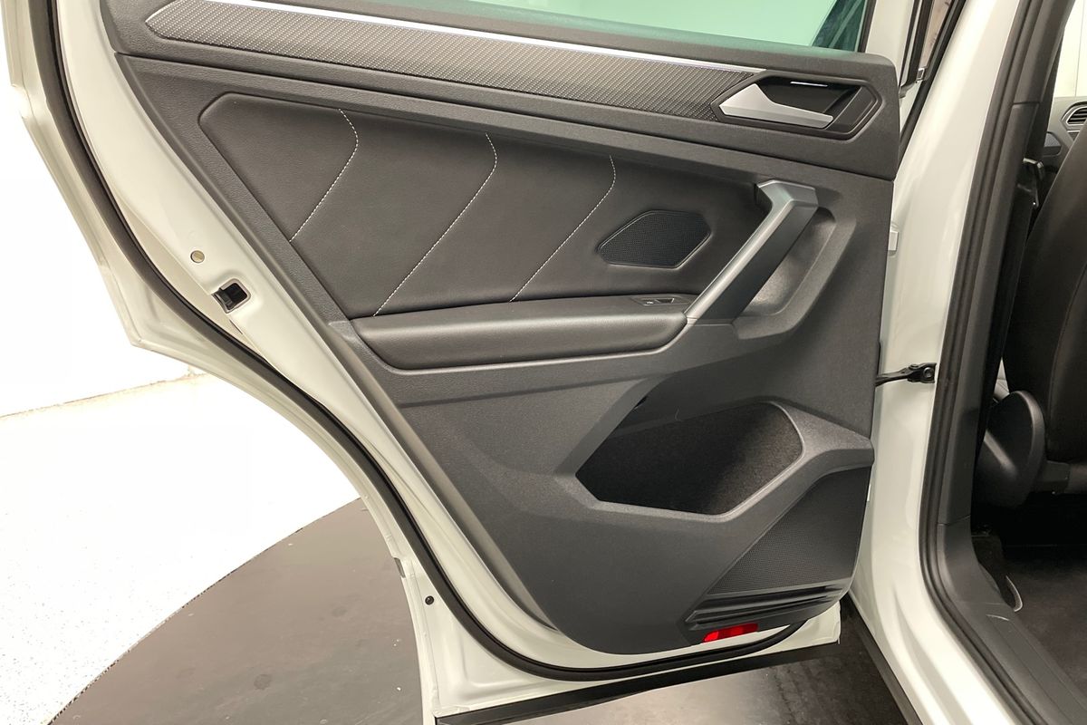 2024 Volkswagen Tiguan 162TSI R-Line 5N