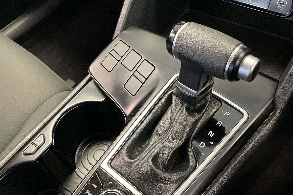 2024 Kia Sportage S NQ5