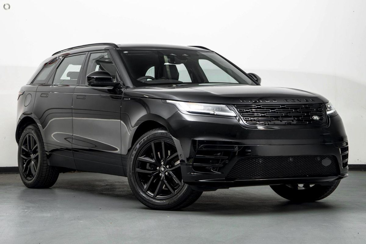 2026 Land Rover Range Rover Velar P250 Dynamic SE L560