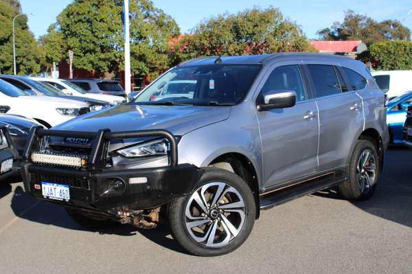 2021 Isuzu MU-X LS-T