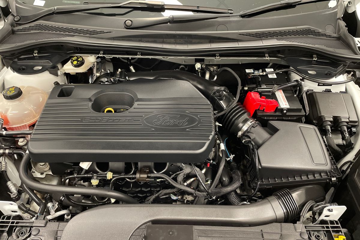 2020 Ford Escape ST-Line ZH