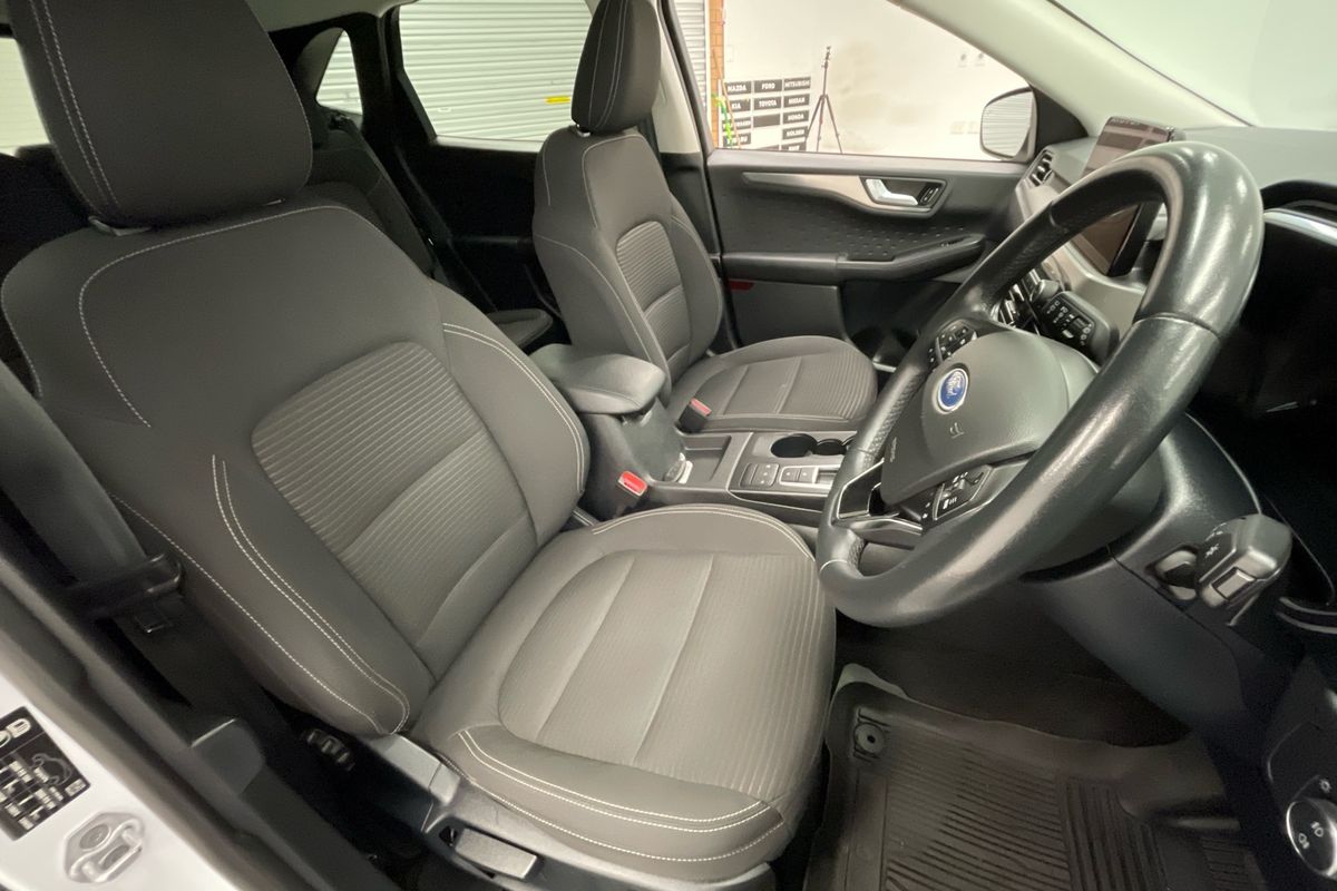 2020 Ford Escape ST-Line ZH