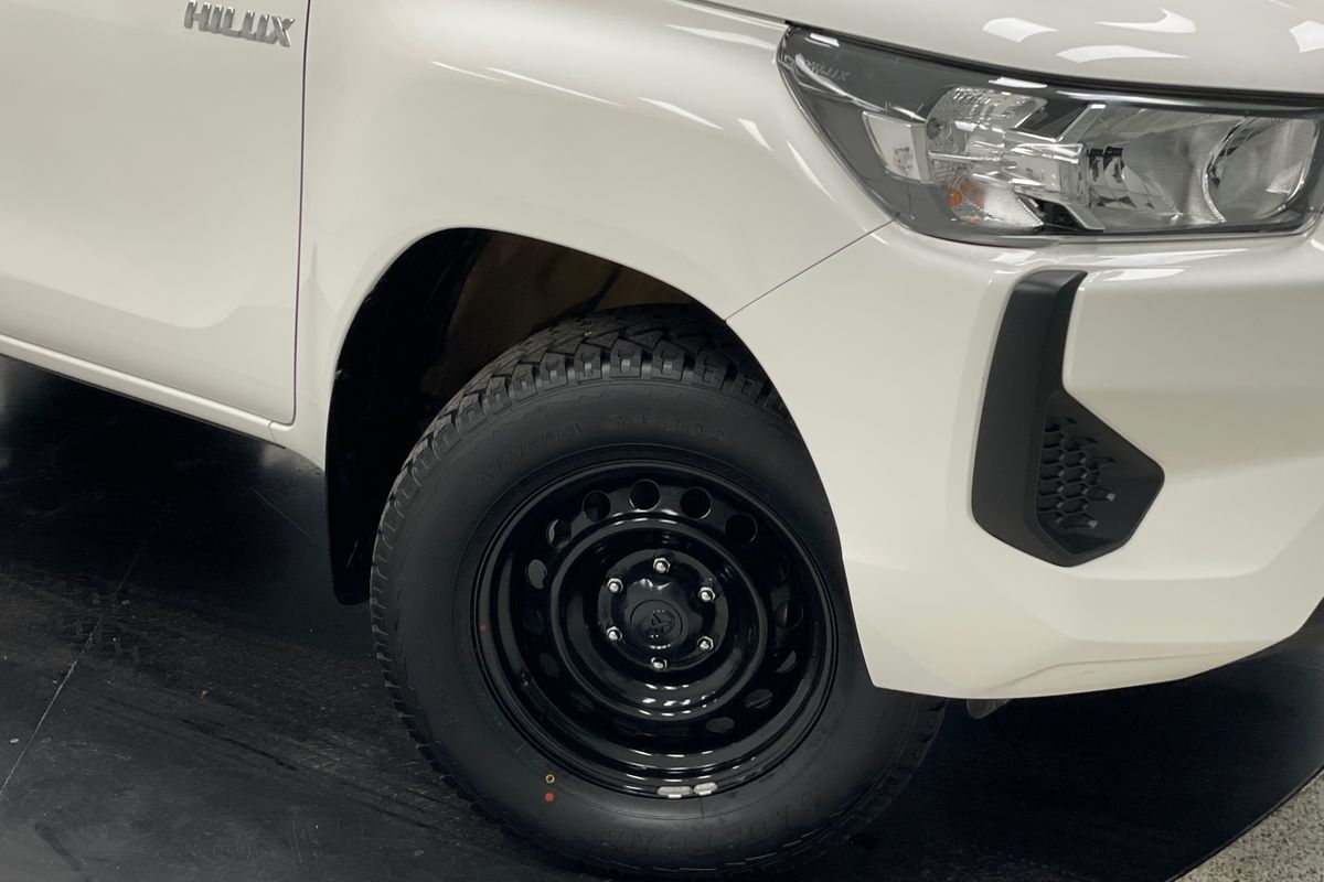 2025 Toyota Hilux Workmate GUN125R 4X4