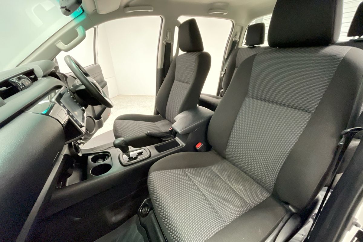 2025 Toyota Hilux Workmate GUN125R 4X4