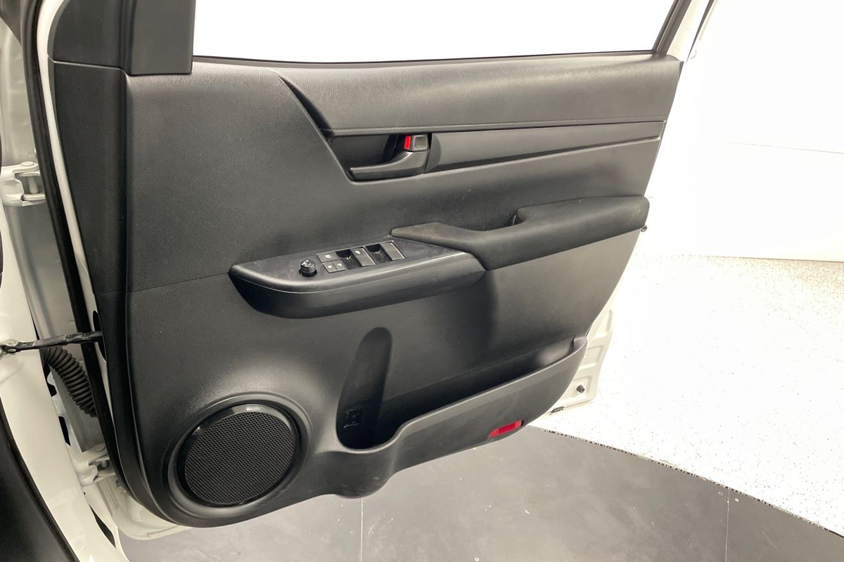 2025 Toyota Hilux Workmate GUN125R 4X4