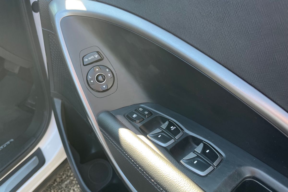 2015 Hyundai Santa Fe SR DM2