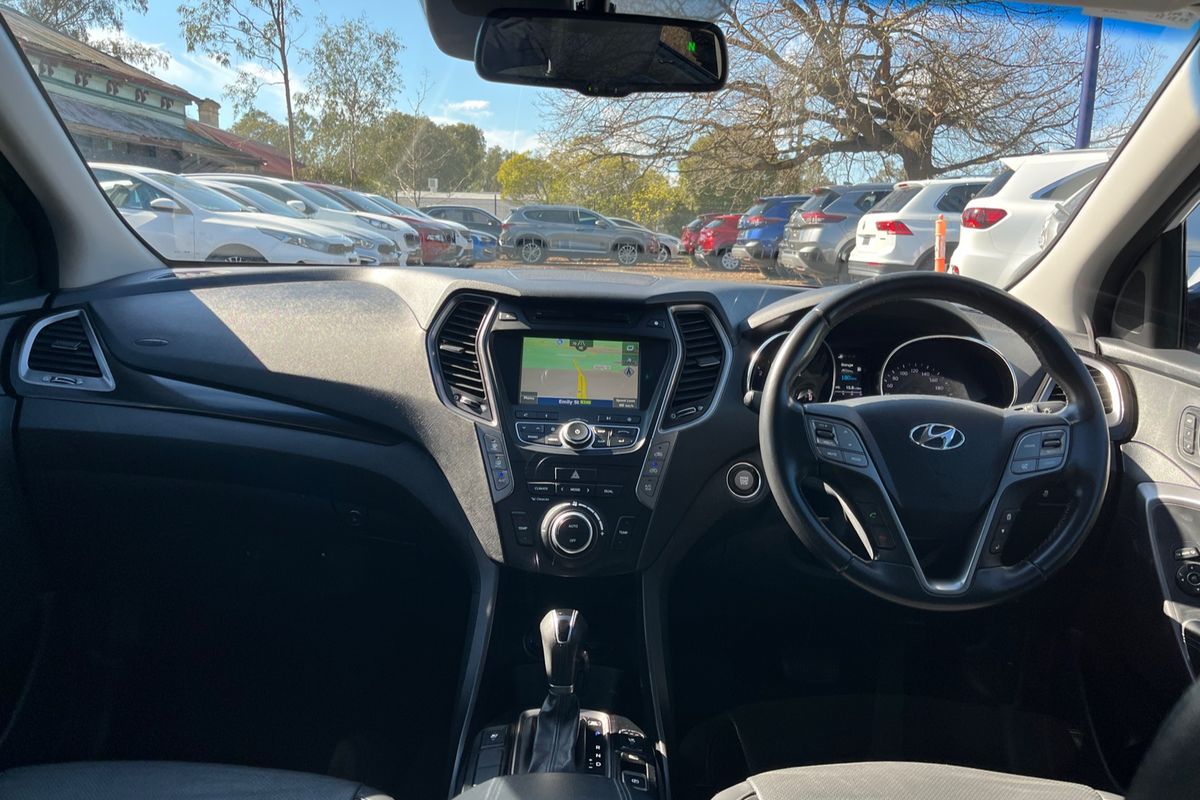 2015 Hyundai Santa Fe SR DM2