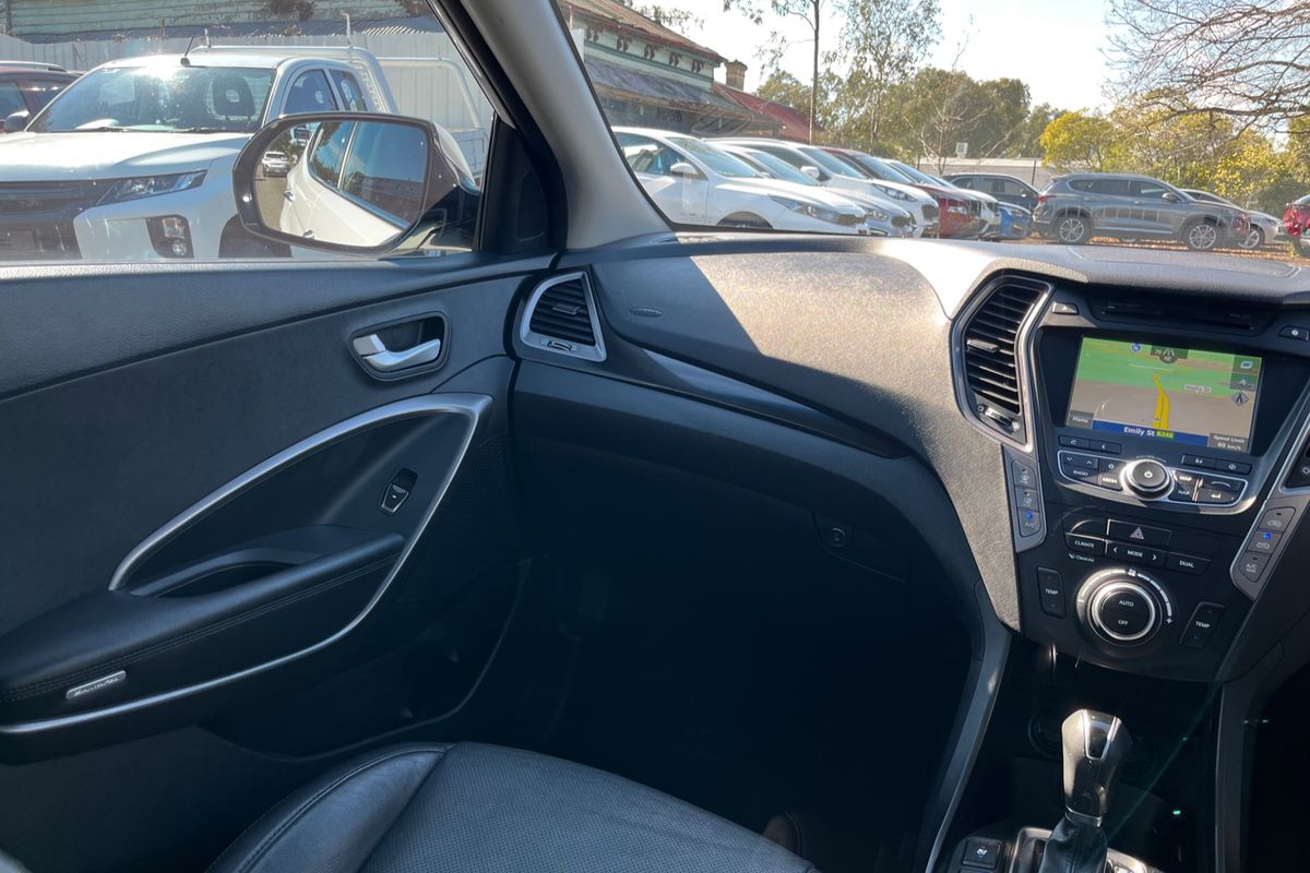 2015 Hyundai Santa Fe SR DM2