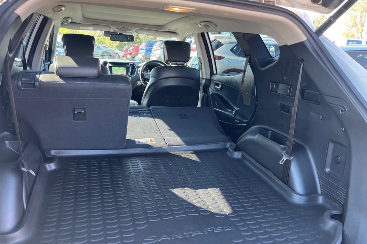 2015 Hyundai Santa Fe SR DM2
