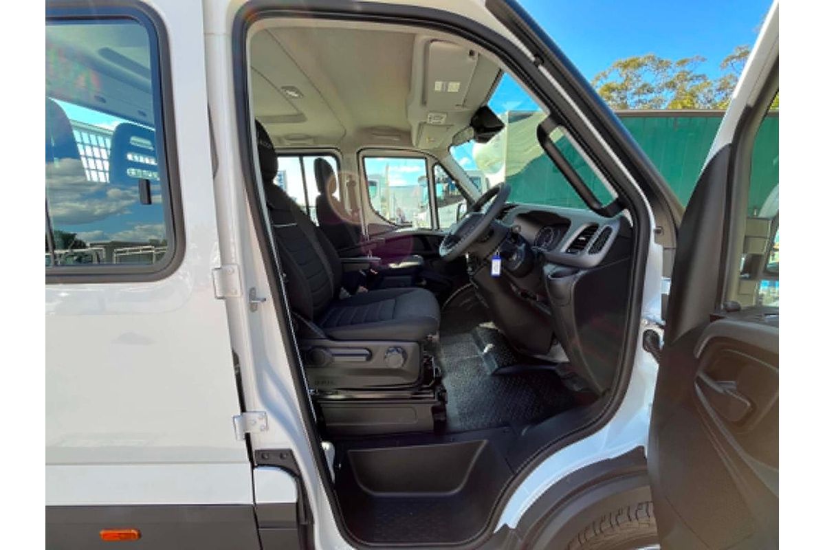 2025 IVECO Daily 45C18 Tradie Made image 14