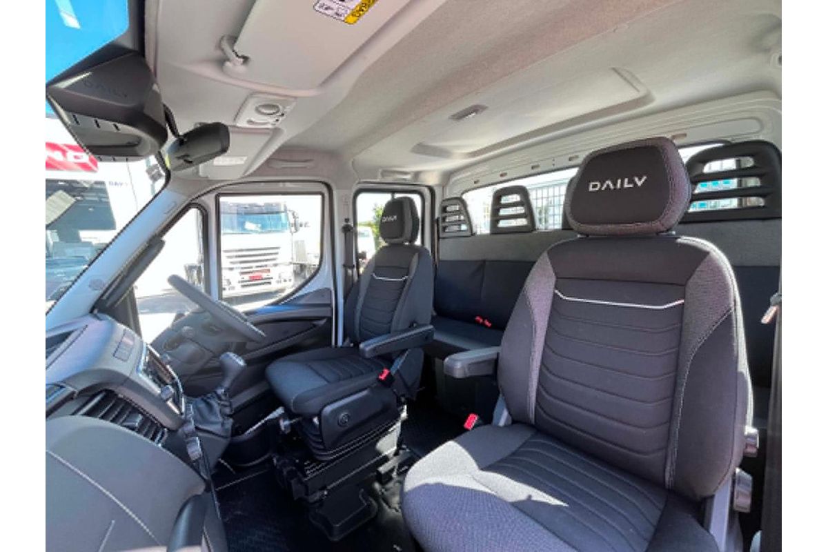 2025 IVECO Daily 45C18 Tradie Made image 18