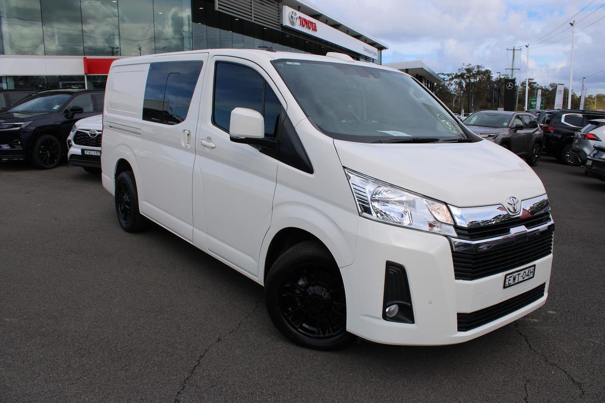 2022 Toyota Hiace GDH300R ELWB High Roof