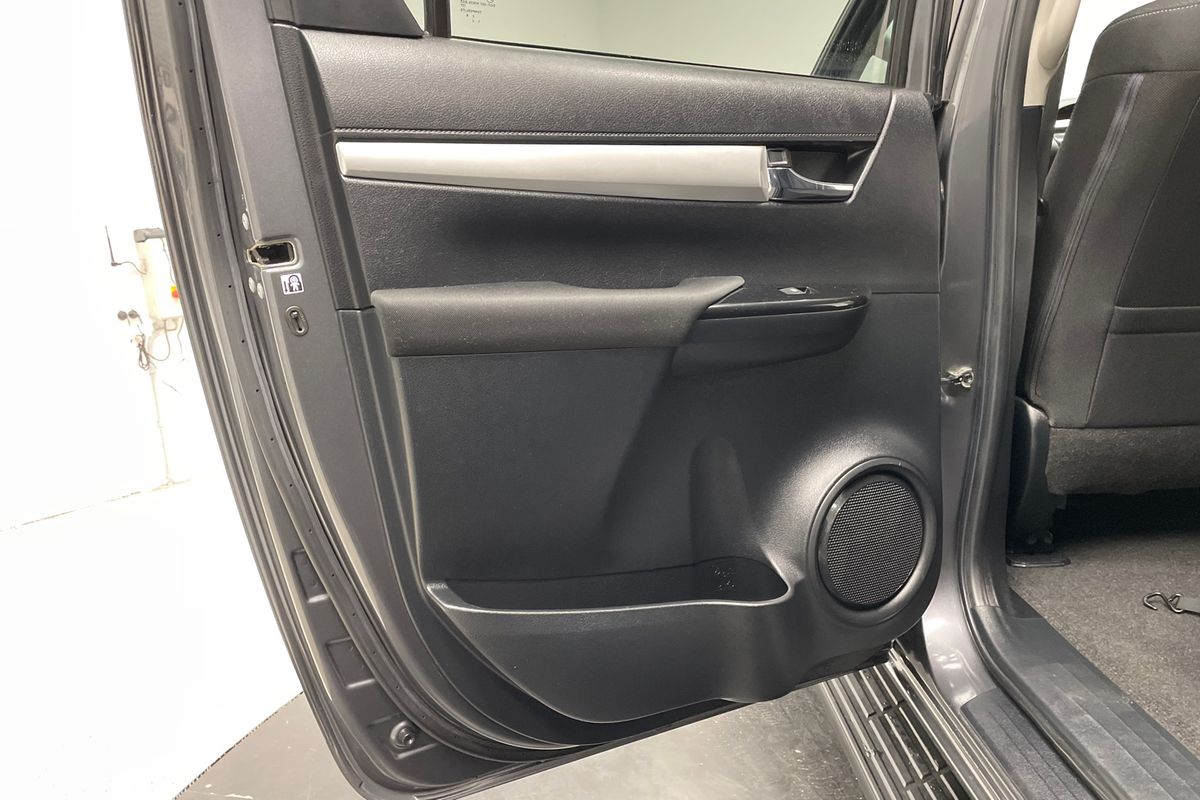 2016 Toyota Hilux SR5 GUN126R 4X4