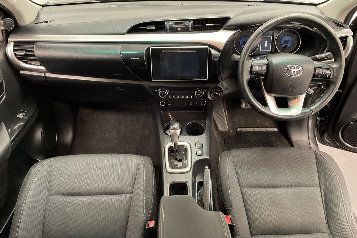 2016 Toyota Hilux SR5 GUN126R 4X4