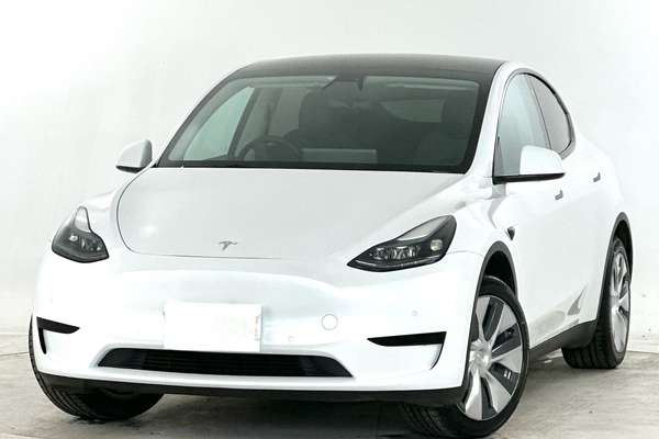 2023 Tesla Model Y Rear-Wheel Drive