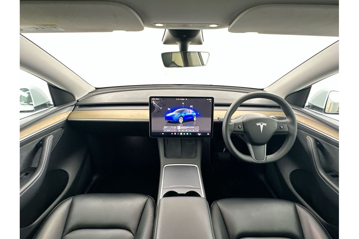 2023 Tesla Model Y Rear-Wheel Drive