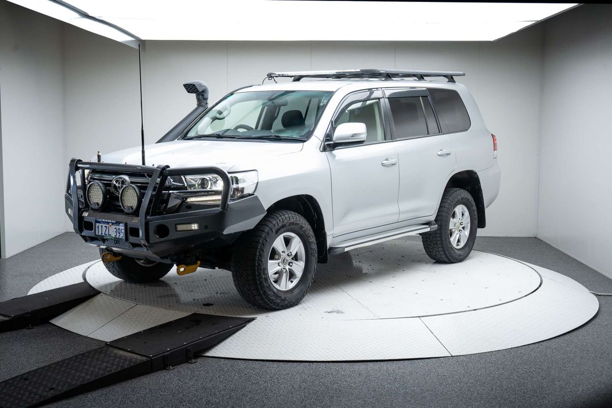 2017 Toyota Landcruiser GXL VDJ200R