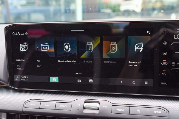 2025 Kia K4 GT-Line CL4m thumb-11