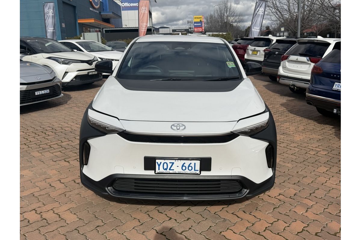 2024 Toyota bZ4X 2WD XEAM10R